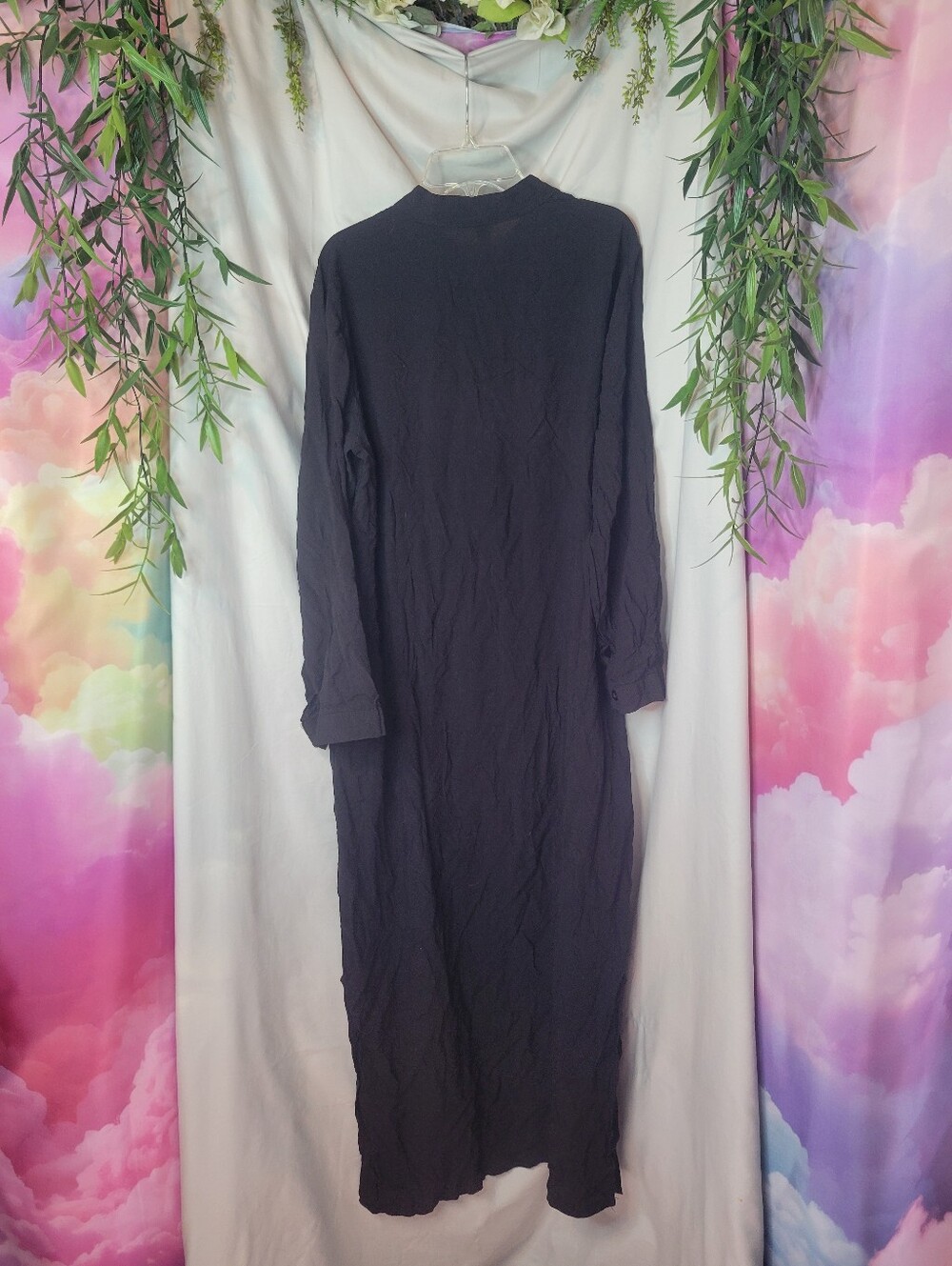 Classic Simple Goth Long Sleeve Black Maxi Dress - Picture 8 of 12